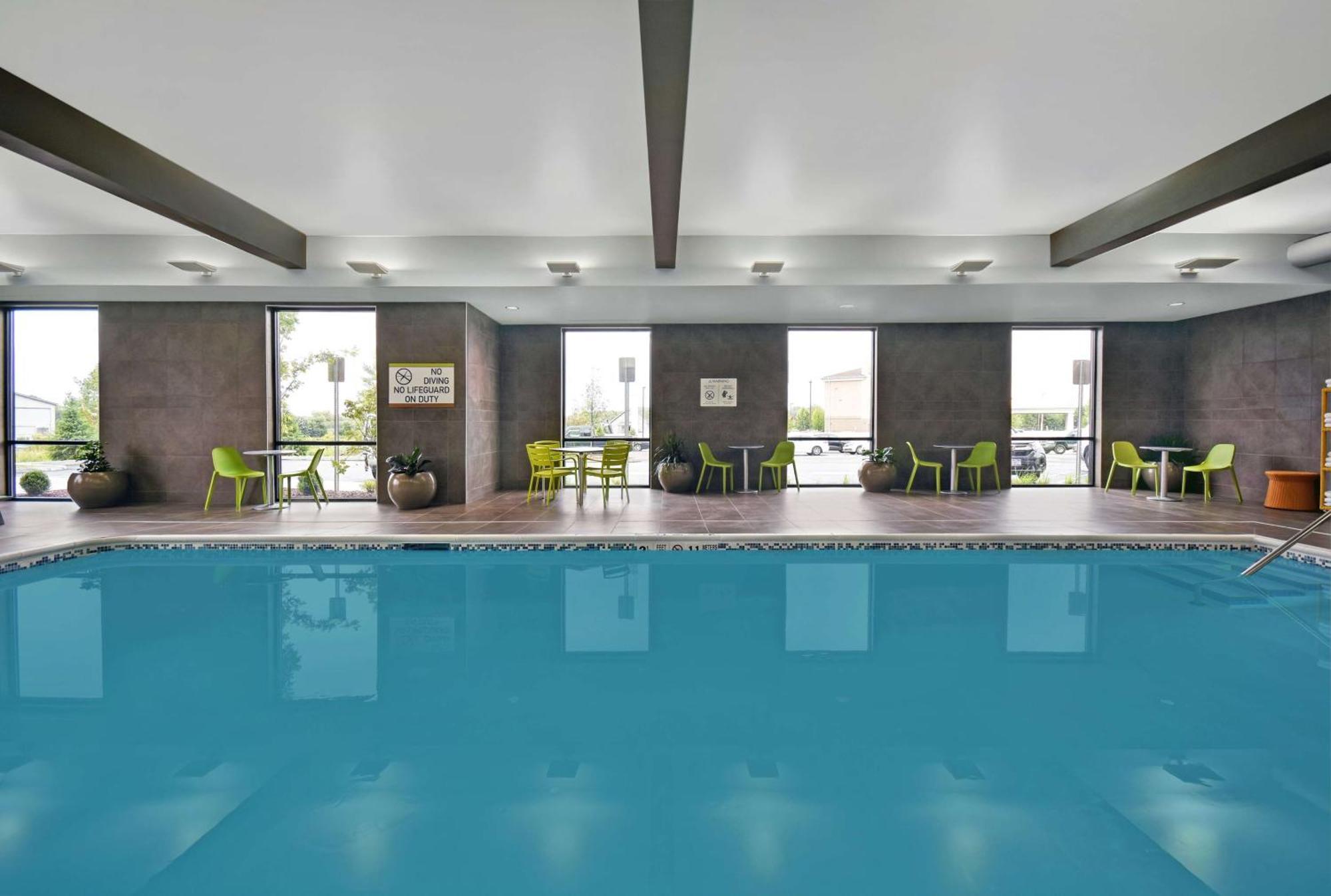 Home2 Suites By Hilton Utica, Ny Buitenkant foto