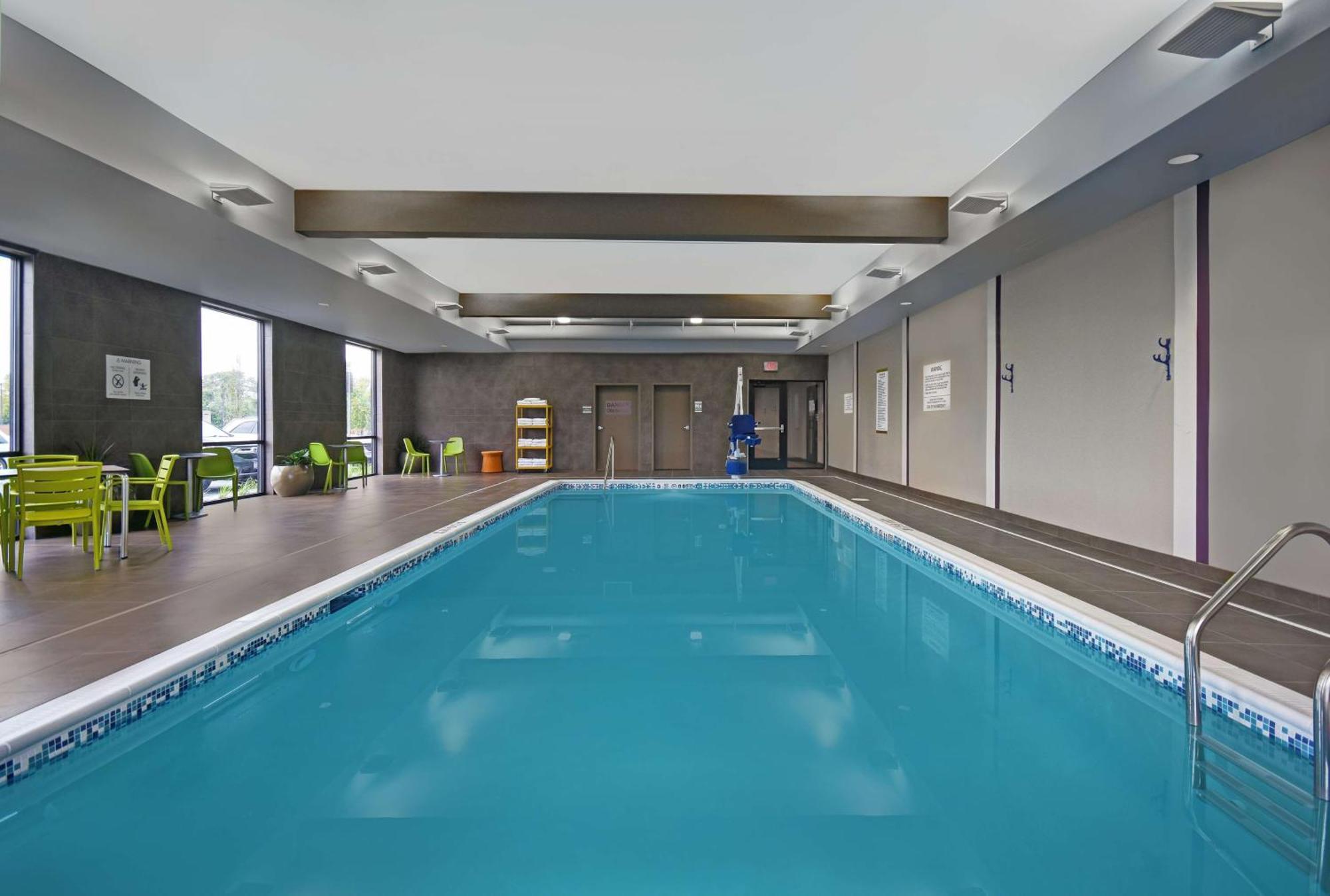 Home2 Suites By Hilton Utica, Ny Buitenkant foto