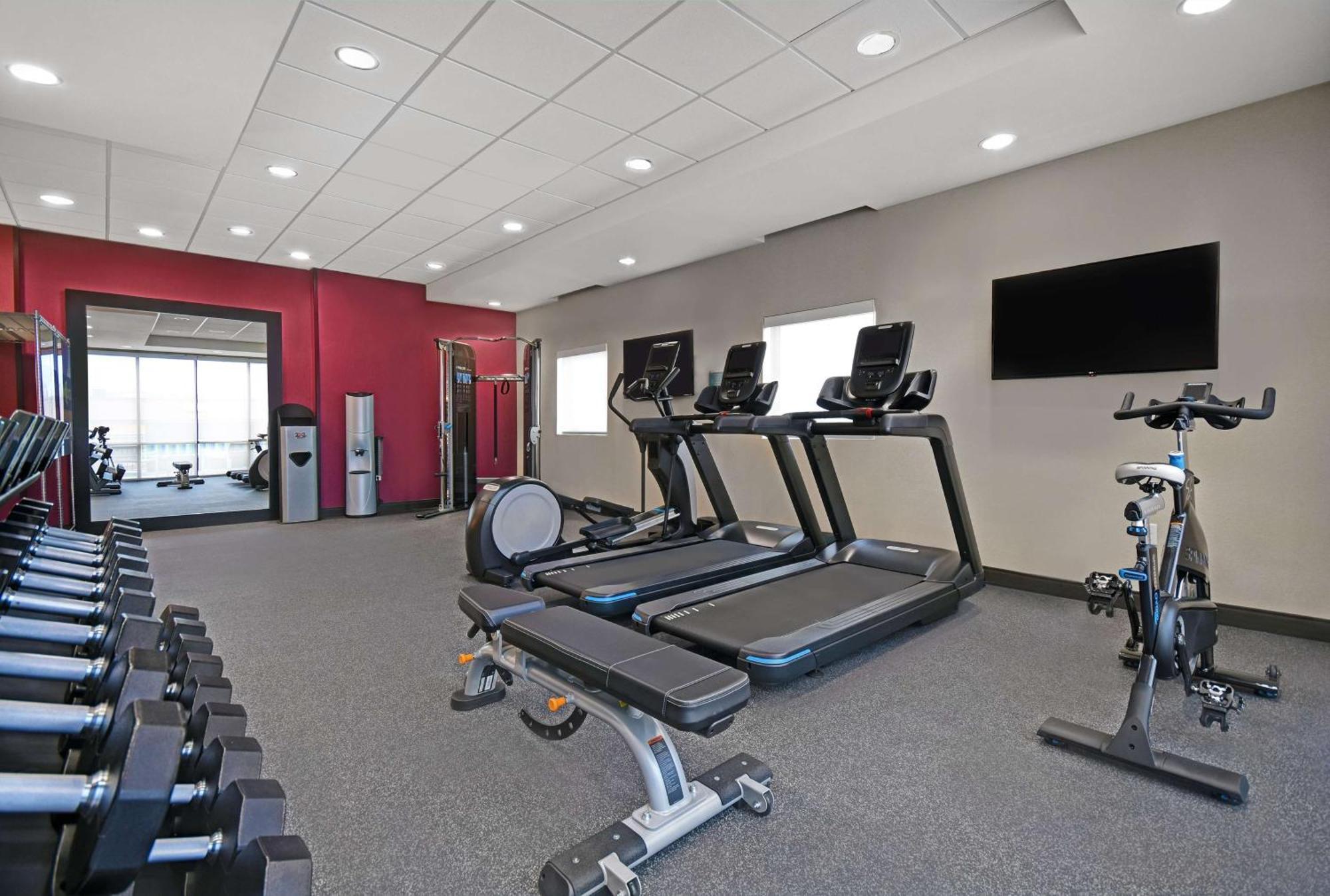 Home2 Suites By Hilton Utica, Ny Buitenkant foto