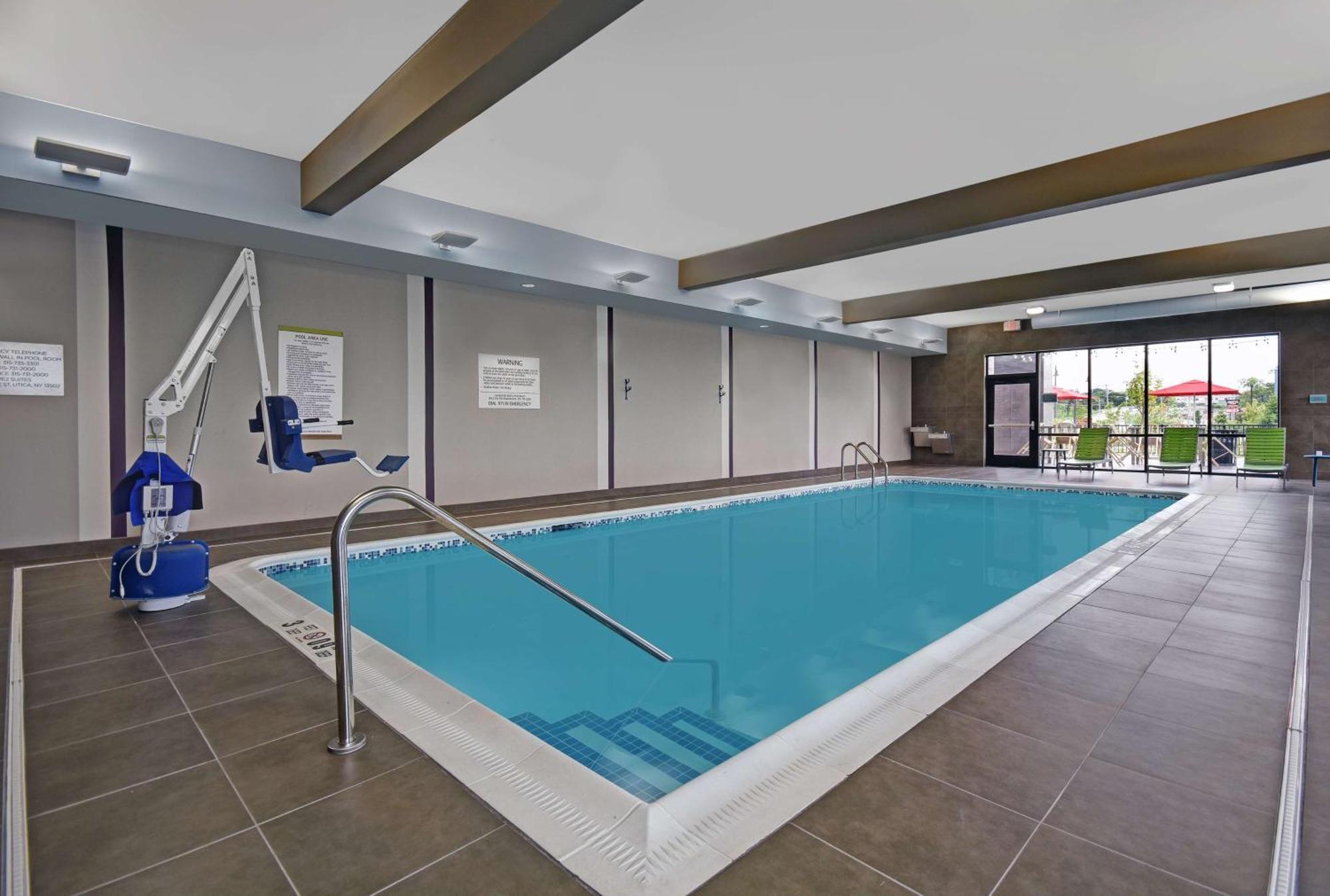 Home2 Suites By Hilton Utica, Ny Buitenkant foto