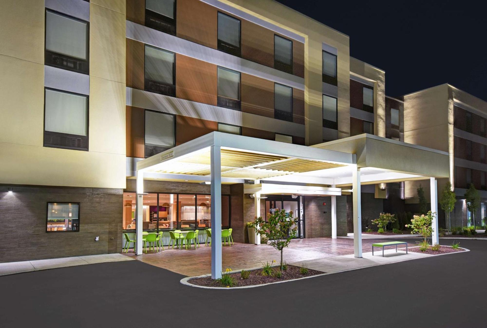 Home2 Suites By Hilton Utica, Ny Buitenkant foto