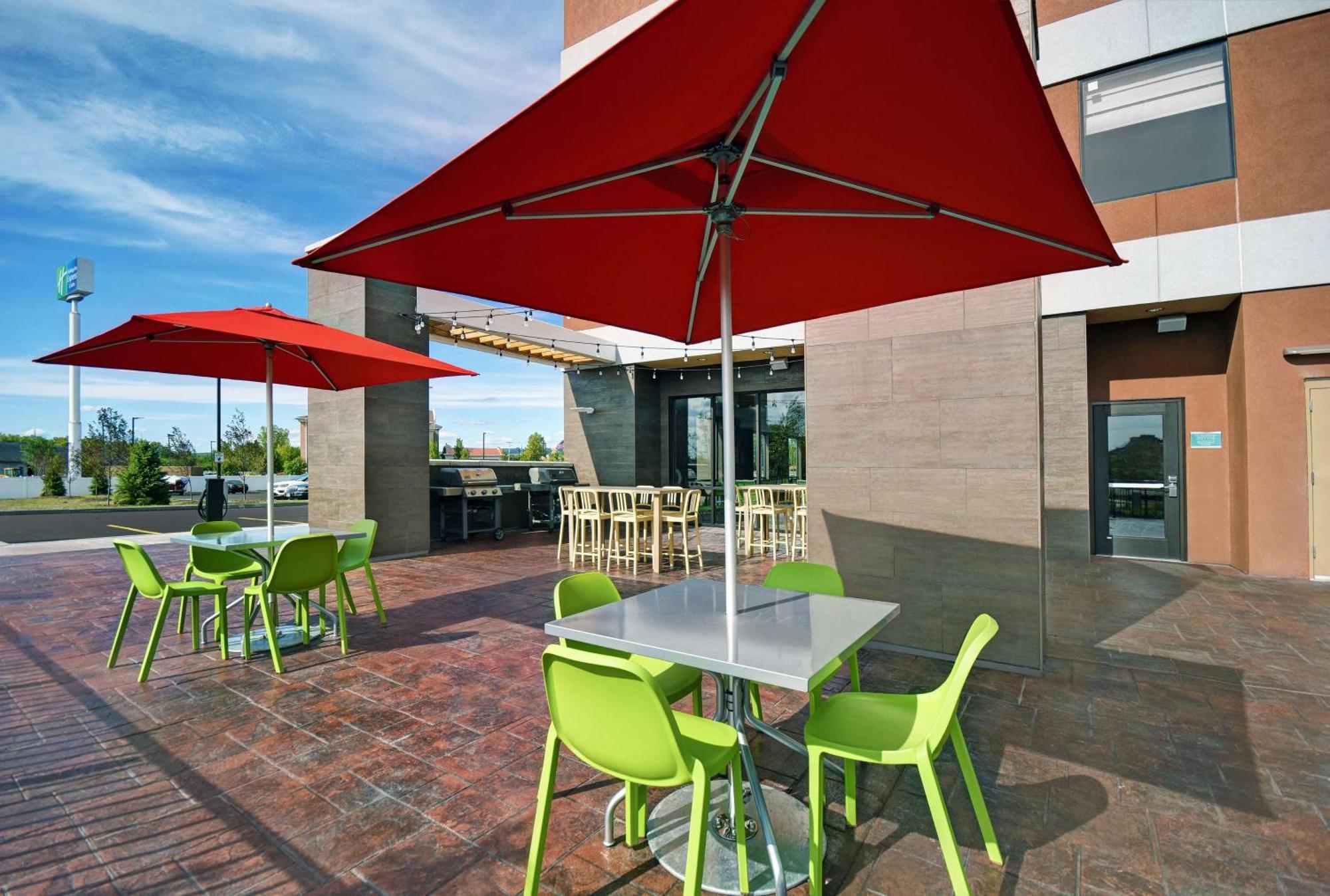 Home2 Suites By Hilton Utica, Ny Buitenkant foto