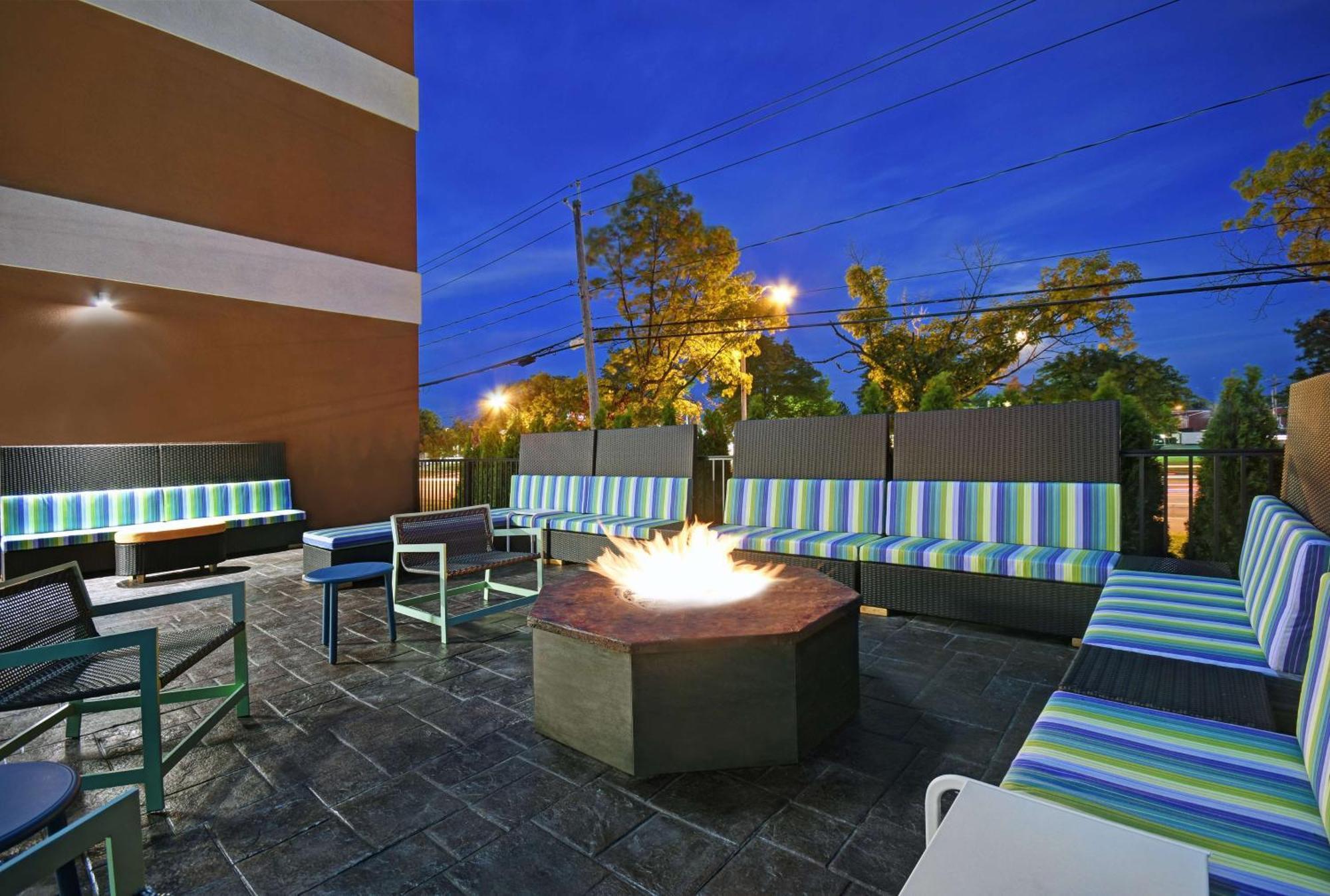 Home2 Suites By Hilton Utica, Ny Buitenkant foto